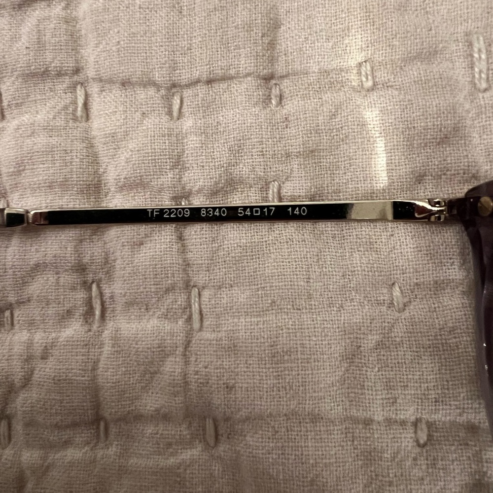 Tiffany & Co. Women’s prescription glasses - Picture 8 of 10